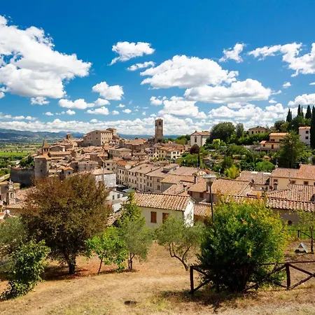 Francesca - Happy Villa Anghiari