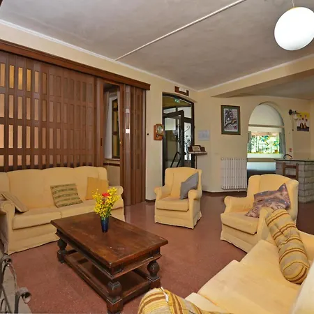 Francesca - Happy Villa